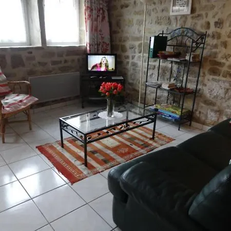 Authentique Avec Terrasse, Jardin, Proche Thermes Et Nature - Fr-1-589-212 * Senaide